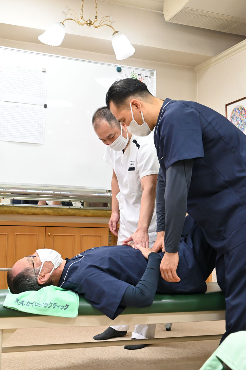 授業を受ける水庭さん